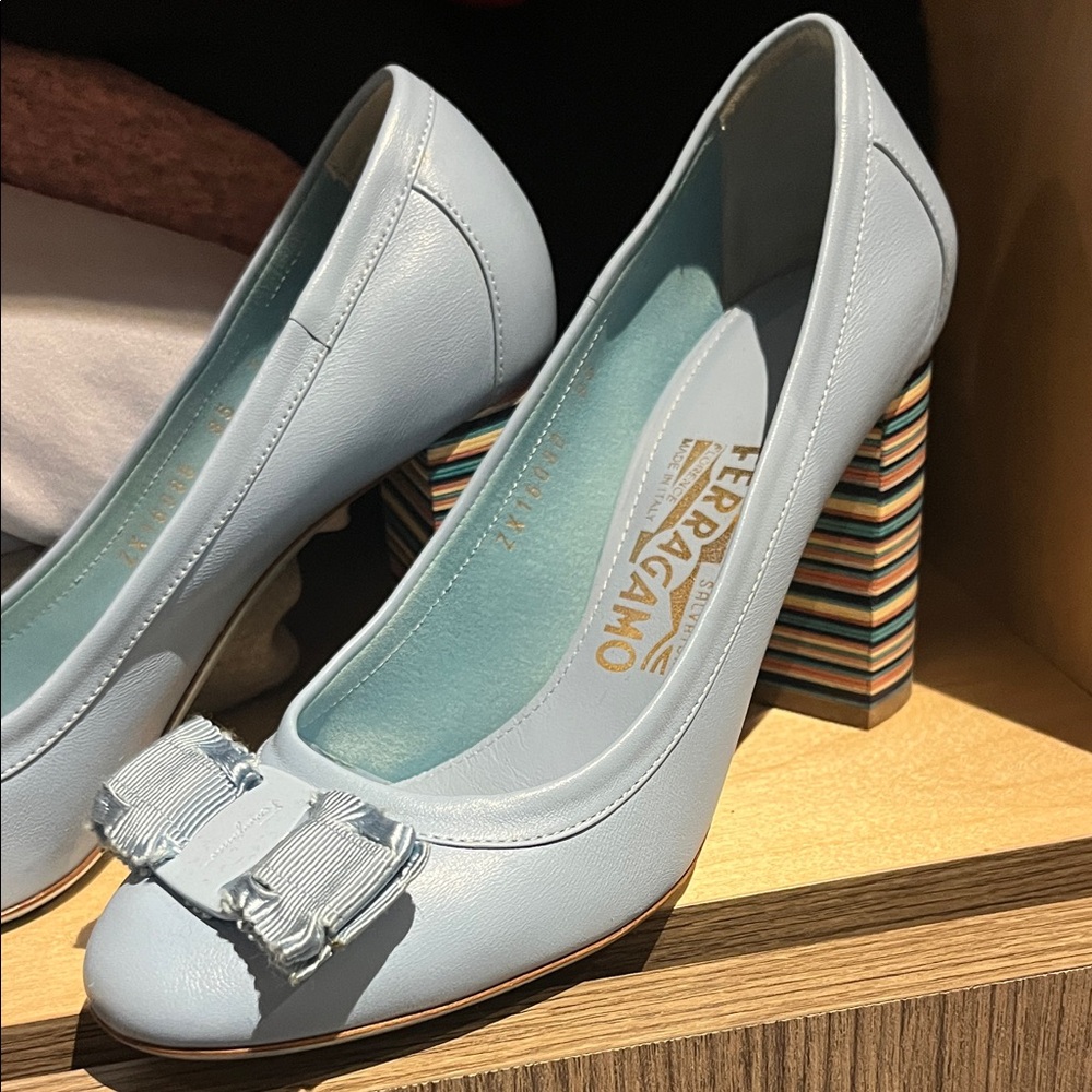 Salvatore Ferragamo Sky Blue Heels with Bow and Striped Heel